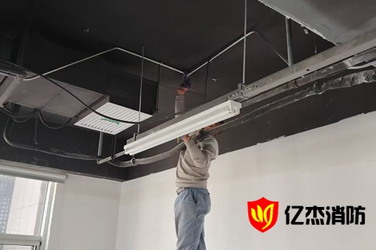 �¸���ľƵ�������������Ҫ����늙z����